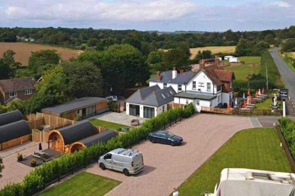 The Plough And Harrow Tilmanstone Hotel Deal Eksteriør billede
